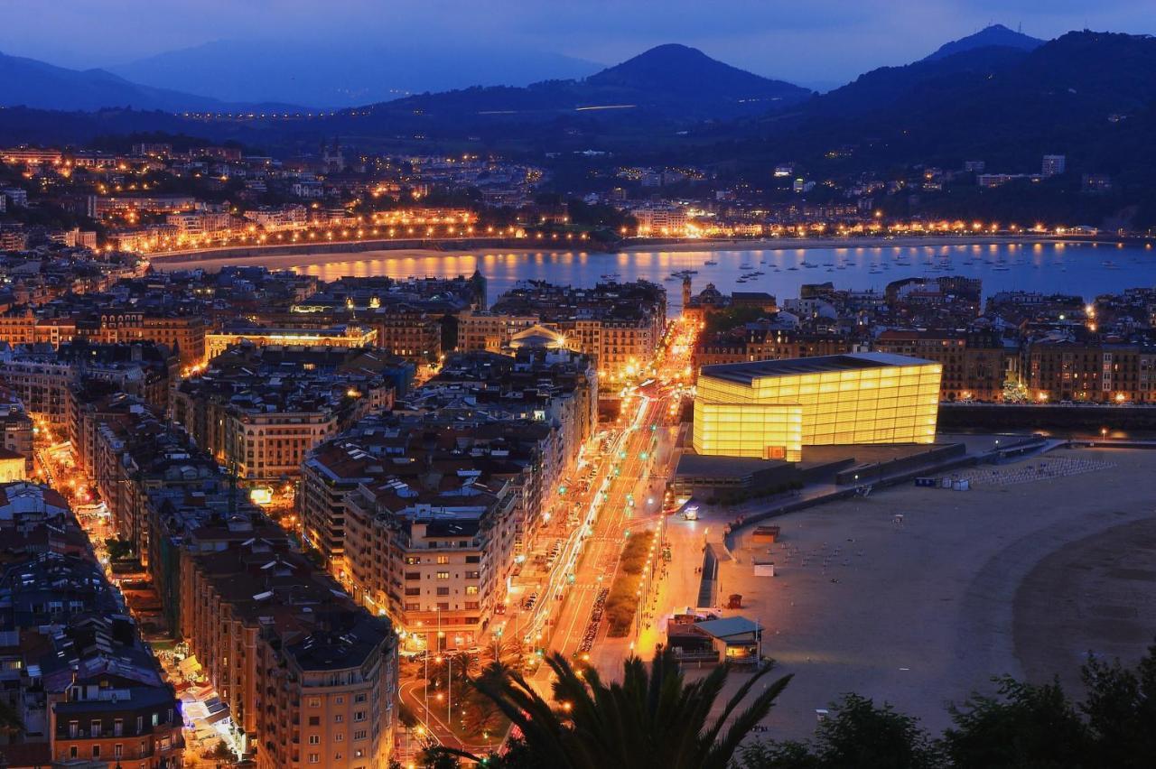 Pension Regil San Sebastian Bagian luar foto