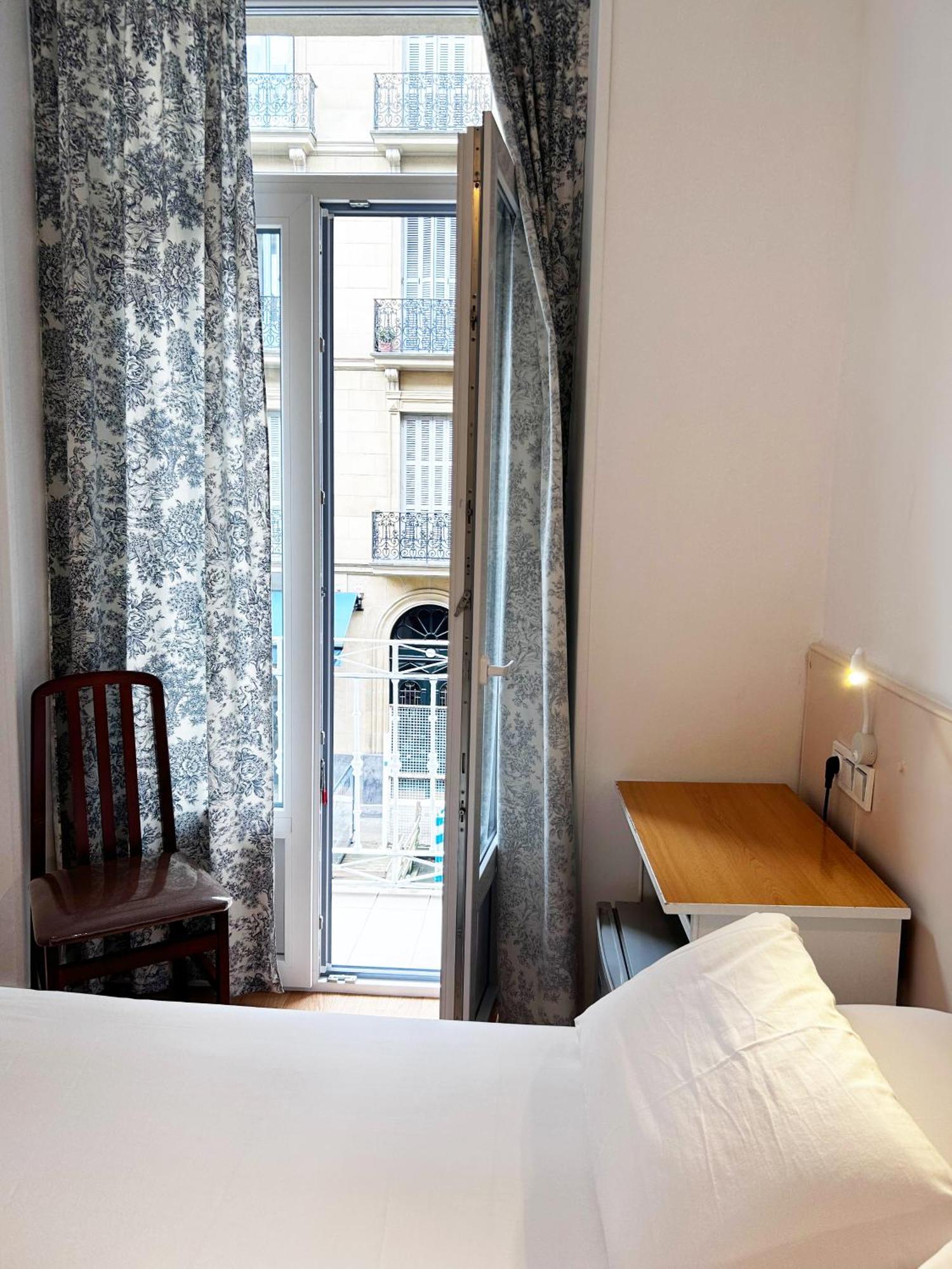 Pension Regil San Sebastian Bagian luar foto